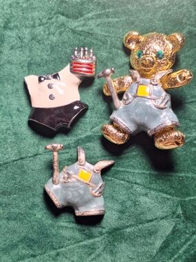 Vintage Teddy Bearebi Brooch Set By Edgar Berebi
